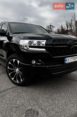 Цены Toyota Land Cruiser Газ пропан-бутан / Бензин