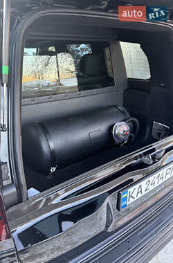 Ціни Toyota Land Cruiser Газ пропан-бутан / Бензин