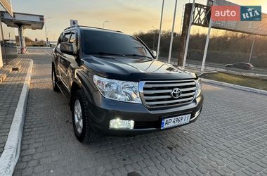Ціни Toyota Land Cruiser Газ пропан-бутан / Бензин