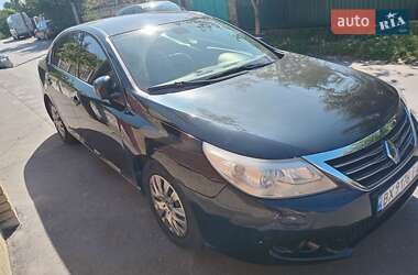 Ціни Renault Latitude Газ пропан-бутан / Бензин