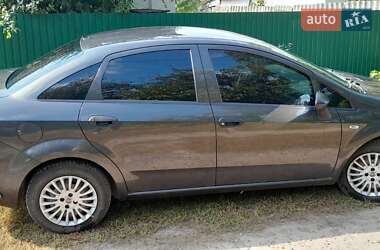 Ціни Fiat Linea Газ пропан-бутан / Бензин