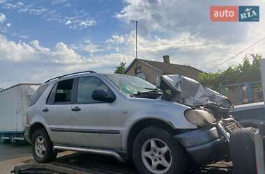 Ціни Mercedes-Benz M-Class Газ пропан-бутан / Бензин