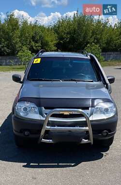 Цены Chevrolet Niva Газ пропан-бутан / Бензин