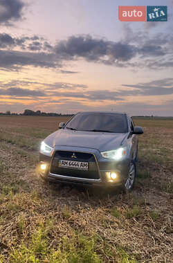 Цены Mitsubishi Outlander Sport Газ пропан-бутан / Бензин