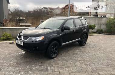 Цены Mitsubishi Outlander XL Газ пропан-бутан / Бензин