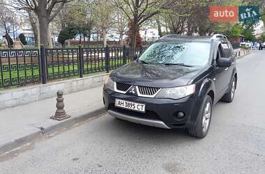 Цены Mitsubishi Outlander XL Газ пропан-бутан / Бензин
