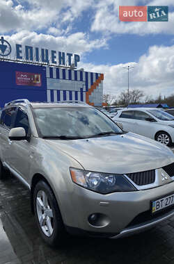 Цены Mitsubishi Outlander XL Газ пропан-бутан / Бензин