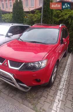 Цены Mitsubishi Outlander XL Газ пропан-бутан / Бензин