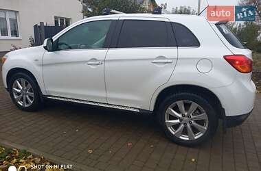 Ціни Mitsubishi Outlander Газ пропан-бутан / Бензин