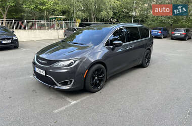 Цены Chrysler Pacifica Газ пропан-бутан / Бензин