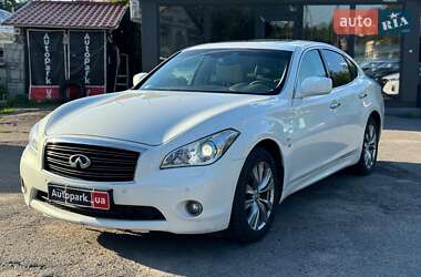 Ціни Infiniti Q70 Газ пропан-бутан / Бензин