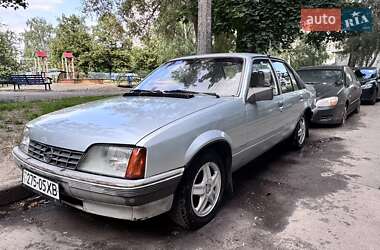 Ціни Opel Rekord Газ пропан-бутан / Бензин