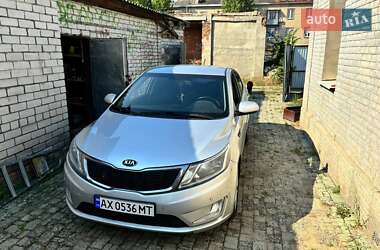 Цены Kia Rio Газ пропан-бутан / Бензин