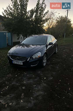 Ціни Volvo S60 Газ пропан-бутан / Бензин