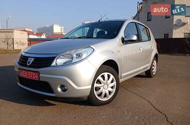 Цены Dacia Sandero Газ пропан-бутан / Бензин