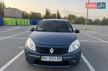 Цены Renault Sandero Газ пропан-бутан / Бензин