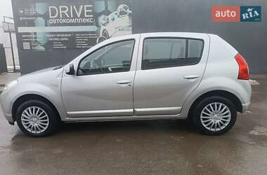 Цены Dacia Sandero Газ пропан-бутан / Бензин