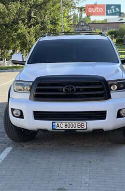 Цены Toyota Sequoia Газ пропан-бутан / Бензин