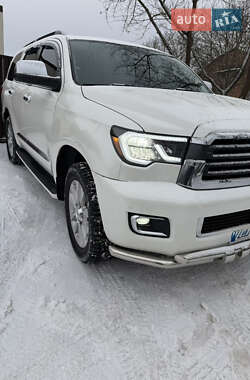 Ціни Toyota Sequoia Газ пропан-бутан / Бензин