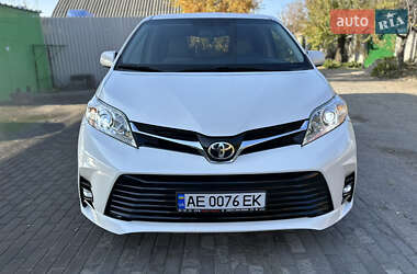 Цены Toyota Sienna Газ пропан-бутан / Бензин