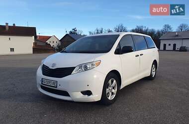 Цены Toyota Sienna Газ пропан-бутан / Бензин