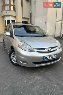 Ціни Toyota Sienna Газ пропан-бутан / Бензин