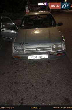 Ціни Ford Sierra Газ пропан-бутан / Бензин