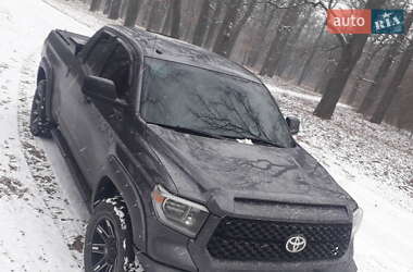 Ціни Toyota Tundra Газ пропан-бутан / Бензин