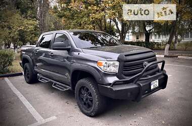 Цены Toyota Tundra Газ пропан-бутан / Бензин