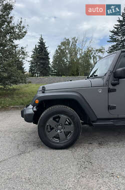 Цены Jeep Wrangler Газ пропан-бутан / Бензин