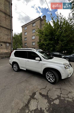 Цены Nissan X-Trail Газ пропан-бутан / Бензин