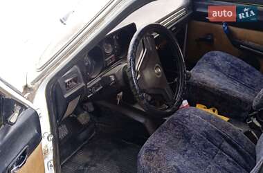 ГАЗ 24-10 Волга 1990