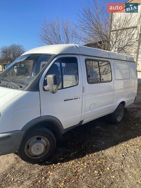 Седан ГАЗ 2705 Газель