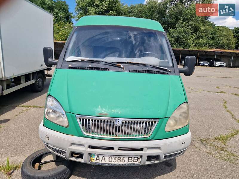 Вантажний фургон ГАЗ 2705 Газель