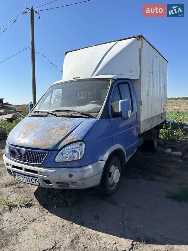 Вантажний фургон ГАЗ 2705 Газель