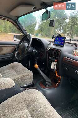 ГАЗ 3110 Волга  2003