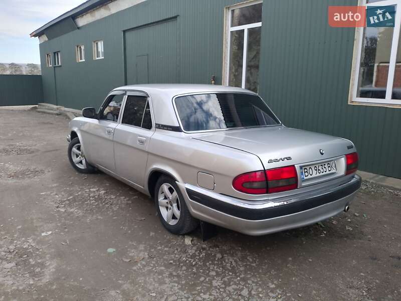 Седан ГАЗ 31105 Волга