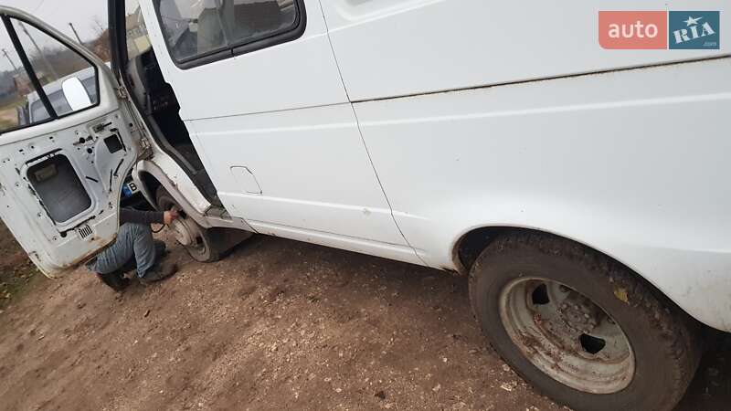 Мікроавтобус ГАЗ 3221 Газель