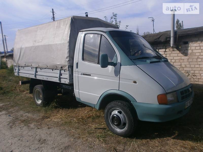 ГАЗ 3302 Газель 2000 года