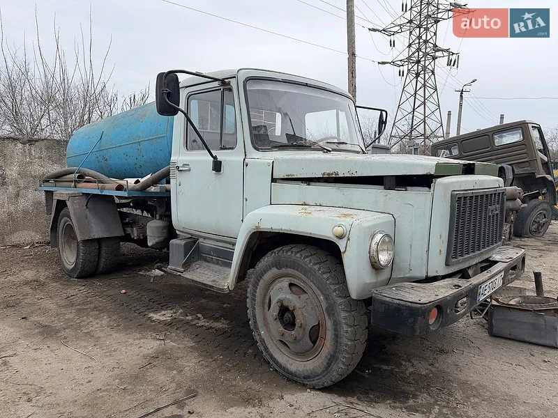 ГАЗ 3307 2000