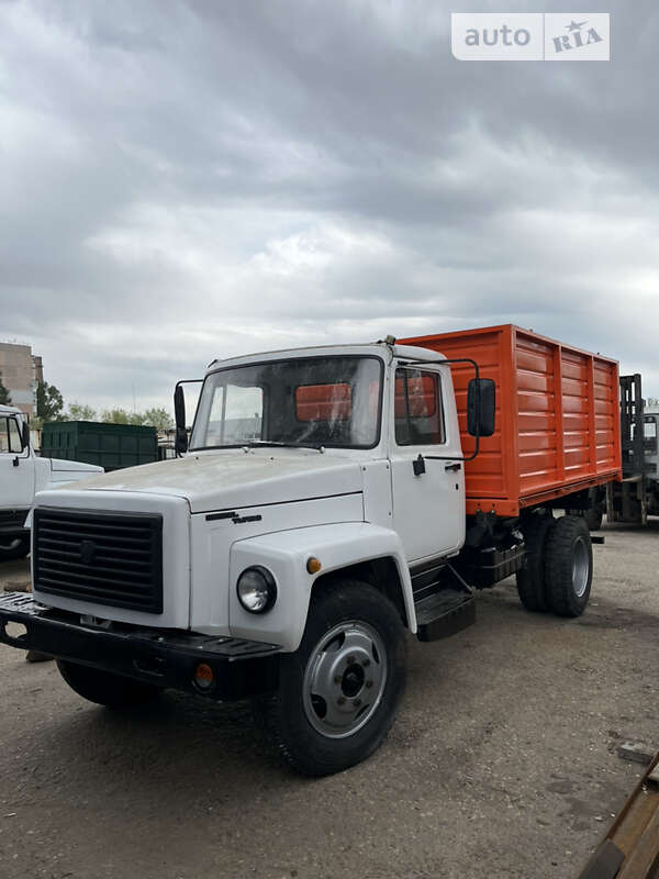 Самосвал ГАЗ 3309