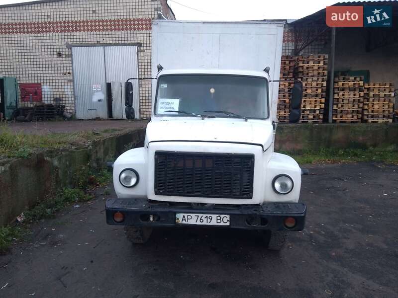Вантажний фургон ГАЗ 3309