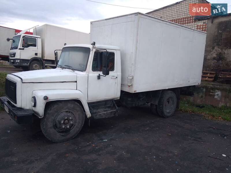Вантажний фургон ГАЗ 3309