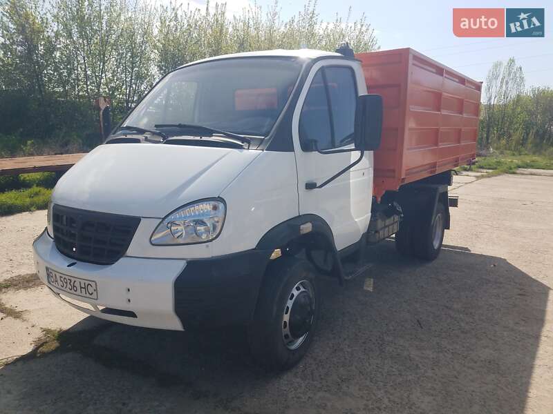 Самоскид ГАЗ 33104