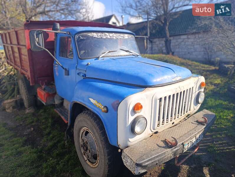 Самосвал ГАЗ 52