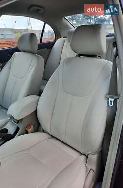 Geely Emgrand 7 (EC7)  2011