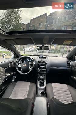 Geely Emgrand 7 (EC7) 2013