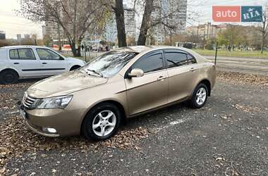 Geely Emgrand 7 (EC7) 2013
