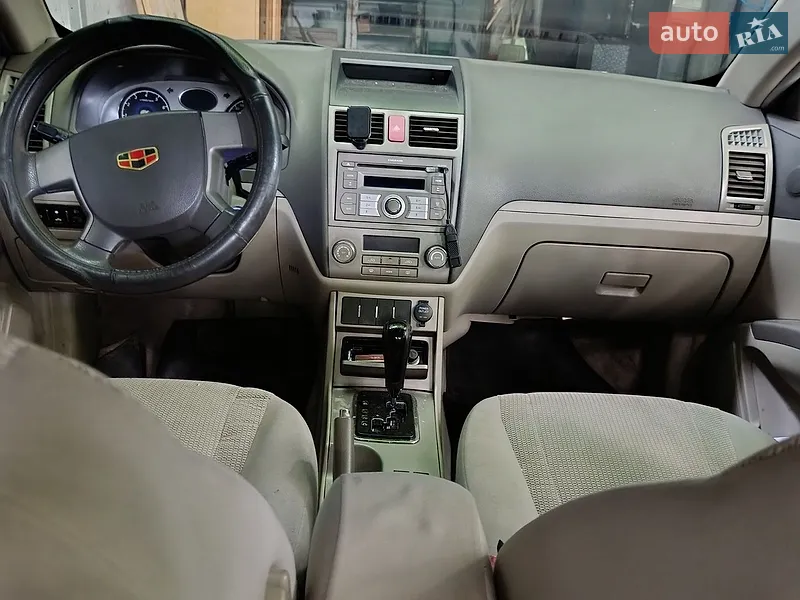 Geely Emgrand 7 (EC7) 2012