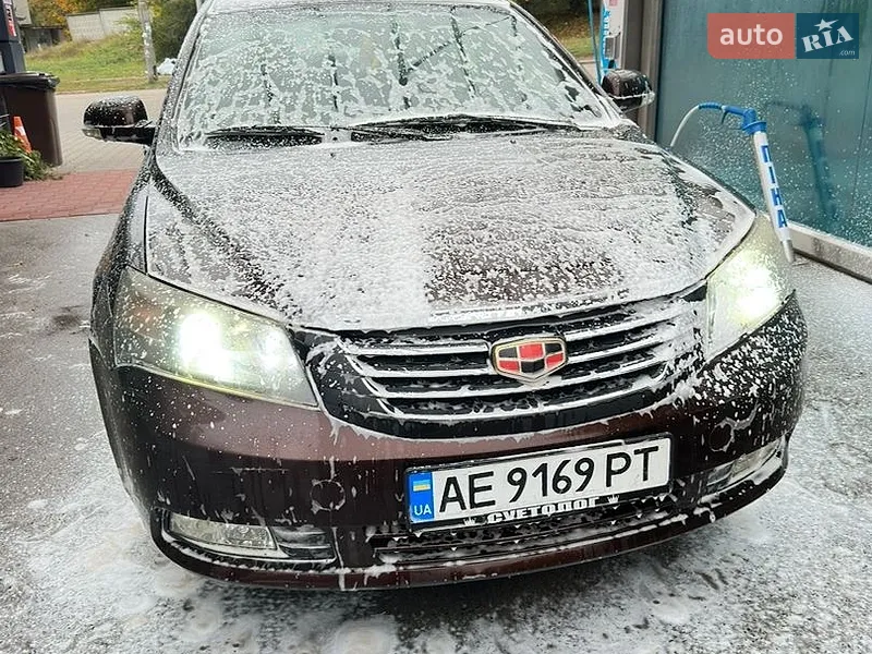Geely Emgrand 7 (EC7)